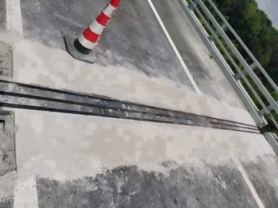 荣邦乡伸缩缝更换后浇筑材料快速结构修补料速砼的产品特点及施工流程​